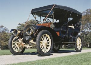 1910 Knox Model R Touring